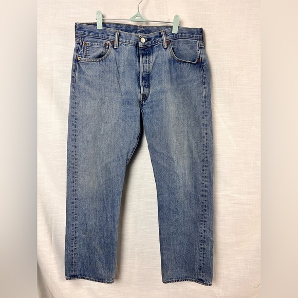 Levi's Men's Blue Jeans Classic 501 Fit - Size W36 L30 - Picture 1 of 10
